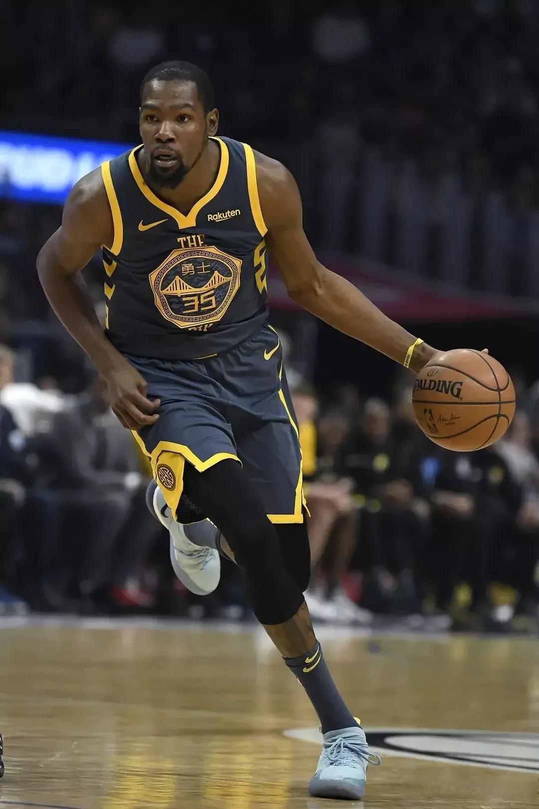 在客场击败 在客场击败